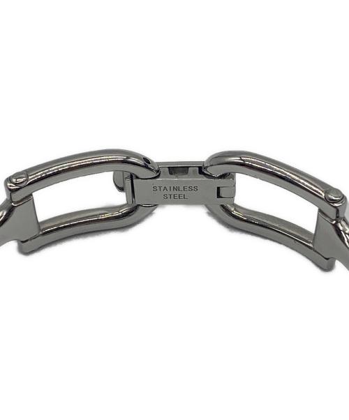 GUCCI（グッチ）GUCCI (グッチ) スクエアフェイス腕時計 ピンクの古着・服飾アイテム