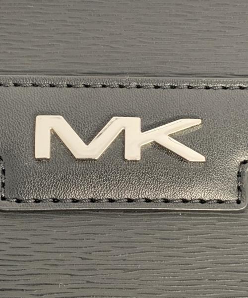MICHAEL KORS（マイケル・コース）MICHAEL KORS (マイケルコース) L ZIP LAP TOP CASE ブラック 未使用品の古着・服飾アイテム