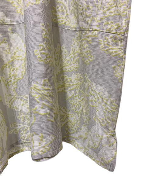 plantation（プランテーション）Plantation (プランテーション) 総柄ワンピース グレー サイズ:M 未使用品の古着・服飾アイテム