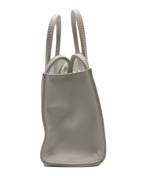 TELFAR（テルファー）TELFAR (テルファー) 2WAYバッグ ホワイトの古着・服飾アイテム