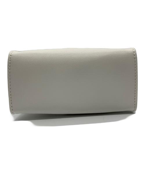 TELFAR（テルファー）TELFAR (テルファー) 2WAYバッグ ホワイトの古着・服飾アイテム