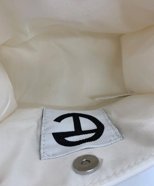 TELFAR（テルファー）TELFAR (テルファー) 2WAYバッグ ホワイトの古着・服飾アイテム