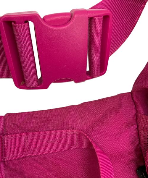 SUPREME（シュプリーム）Supreme (シュプリーム) ボディーバッグ ショッキングピンクの古着・服飾アイテム