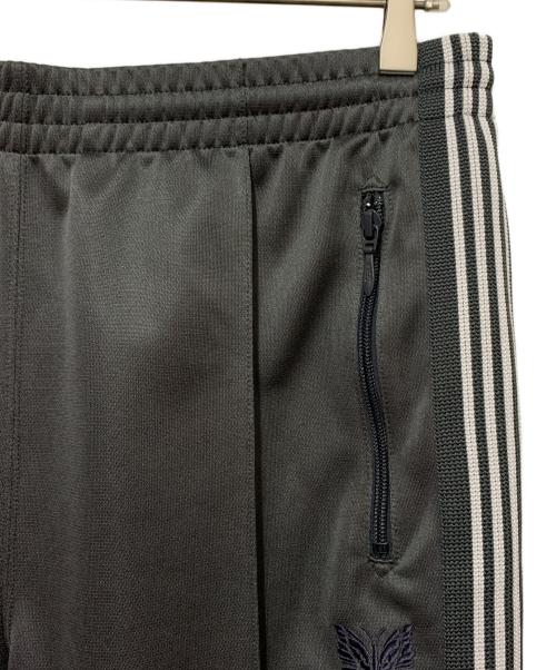 Needles（ニードルズ）Needles (ニードルズ) Charcoal (チャコール) トラックパンツ グレー サイズ:Mの古着・服飾アイテム