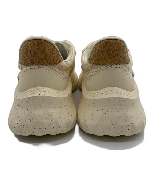 COLE HAAN（コールハーン）COLE HAAN (コールハーン) ジェネレーション ゼログランド II SQL アイボリー サイズ:8Mの古着・服飾アイテム