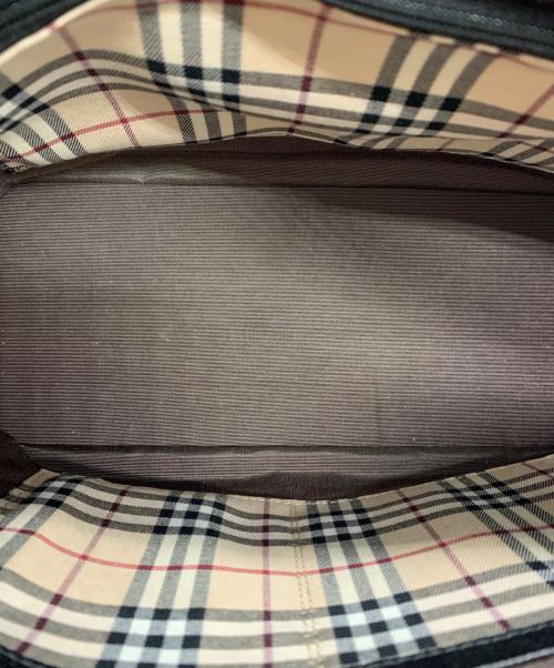 BURBERRY（バーバリー）BURBERRY (バーバリー) ハンドバッグ ブラックの古着・服飾アイテム