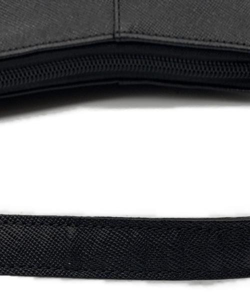 BURBERRY（バーバリー）BURBERRY (バーバリー) ハンドバッグ ブラックの古着・服飾アイテム