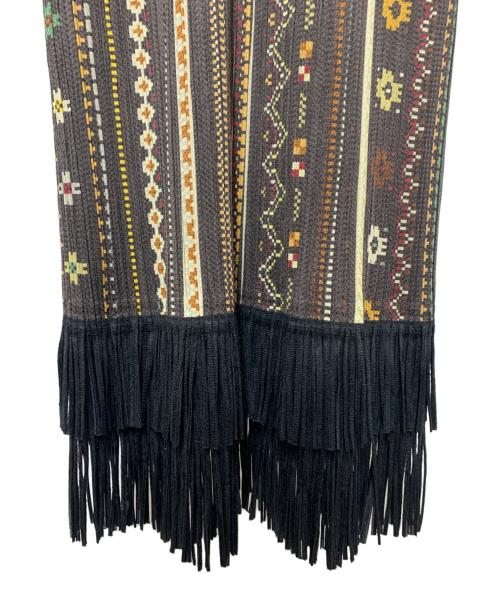 PLEATS PLEASE（プリーツプリーズ）PLEATS PLEASE (プリーツプリーズ) フリンジノースリーブプリーツワンピース ブラック サイズ:4の古着・服飾アイテム