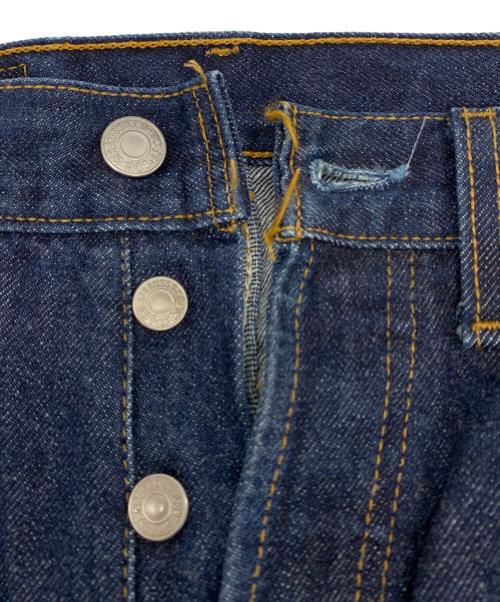 LEVI'S（リーバイス）LEVI'S (リーバイス) デニムパンツ ブルー サイズ: W29×L36の古着・服飾アイテム