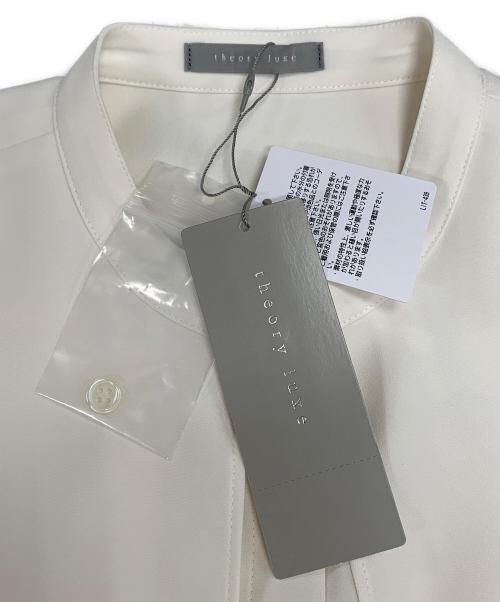 theory（セオリー）theory (セオリー) MARVINE KENZY BLOUSE アイボリー サイズ:S32 未使用品の古着・服飾アイテム