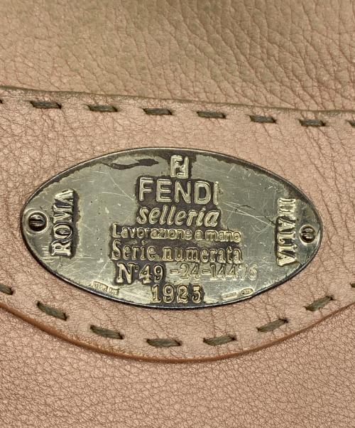 FENDI（フェンディ）FENDI (フェンディ) セレリア ショルダーバッグ ピンクの古着・服飾アイテム