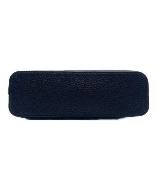 LACOSTE（ラコステ）LACOSTE (ラコステ) トラぺゾイドチェーンショルダーバッグ  ブルーの古着・服飾アイテム