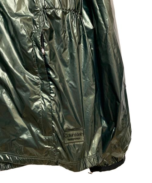 CALVIN KLEIN PERFORMANCE（カルバンクラインパフォーマンス）Calvin Klein Performance (カルバンクラインパフォーマンス) ナイロンジャケット グリーン サイズ:S 未使用品の古着・服飾アイテム