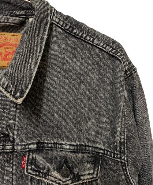 LEVI'S（リーバイス）LEVI'S (リーバイス) デニムジャケット ブラック サイズ:Lの古着・服飾アイテム