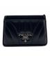 PRADA（プラダ）の古着「カードケース」｜ブラック