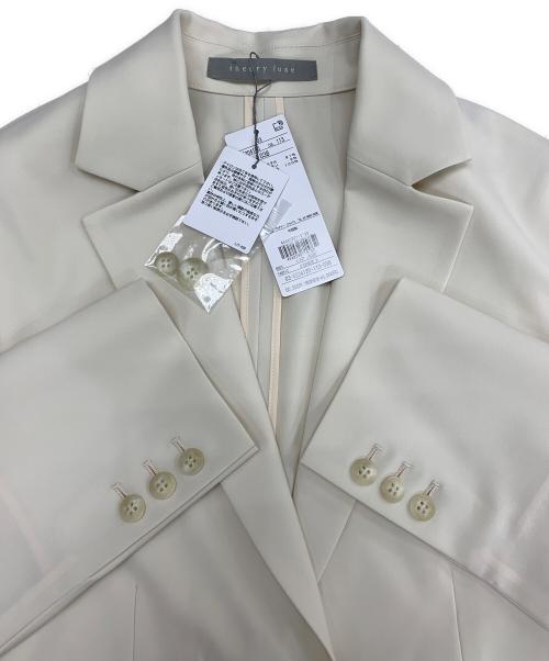 theory luxe（セオリーリュクス）theory luxe (セオリーリュクス) KINZY JACKET アイボリー サイズ:038 未使用品の古着・服飾アイテム