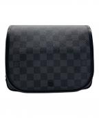 LOUIS VUITTONルイ ヴィトン）の古着「トゥルース サスペンダブル」｜ブラック