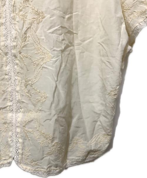 L'appartement（アパルトモン）L'appartement (アパルトモン) 半袖ブラウス ベージュ サイズ:記載なしの古着・服飾アイテム