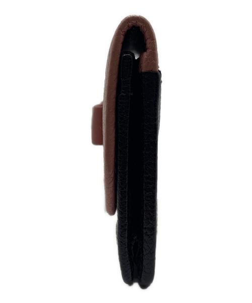 MIU MIU（ミュウミュウ）MIU MIU (ミュウミュウ) カードケース ピンク×ブラックの古着・服飾アイテム