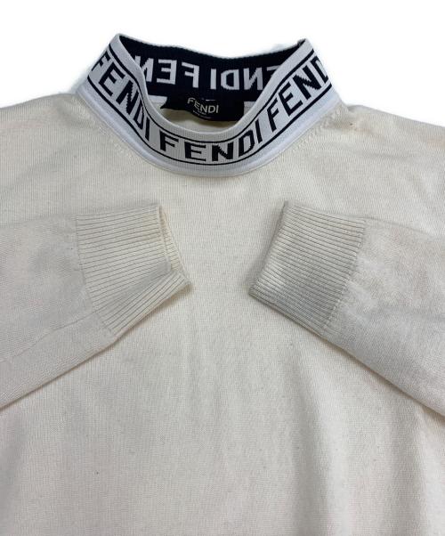 FENDI（フェンディ）FENDI (フェンディ) FFロゴジャガードネックニット アイボリー サイズ:48の古着・服飾アイテム