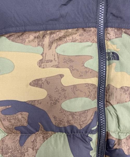 THE NORTH FACE（ザ ノース フェイス）THE NORTH FACE (ザ ノース フェイス) Novelty Nuptse Jacket  グリーン×ブラウン サイズ:Lの古着・服飾アイテム