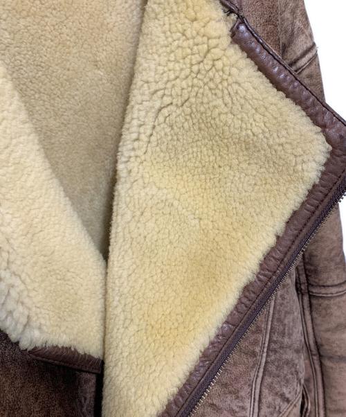 INTERMEZZO（インターメッツォ）INTERMEZZO (インターメッツォ) ムートンジャケット ブラウン サイズ:-の古着・服飾アイテム