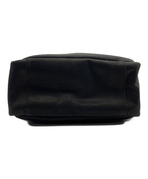 MORMYRUS（モルミルス）MORMYRUS (モルミルス) ボックス型トートバッグ ブラックの古着・服飾アイテム