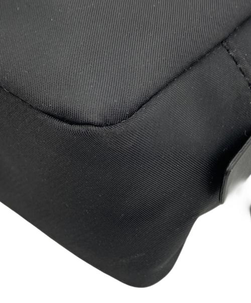 ANYA HINDMARCH（アニヤ・ハインドマーチ）ANYA HINDMARCH (アニヤ・ハインドマーチ) コスメポーチ ブラックの古着・服飾アイテム