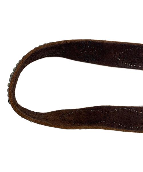 Hollywood Trading Company（ハリウッドトレーディングカンパニー）Hollywood Trading Company (ハリウッドトレーディングカンパニー) オーバーレイピーナッツスタッズベルト ブラックの古着・服飾アイテム