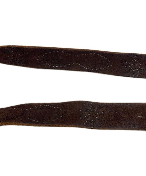 Hollywood Trading Company（ハリウッドトレーディングカンパニー）Hollywood Trading Company (ハリウッドトレーディングカンパニー) オーバーレイピーナッツスタッズベルト ブラックの古着・服飾アイテム