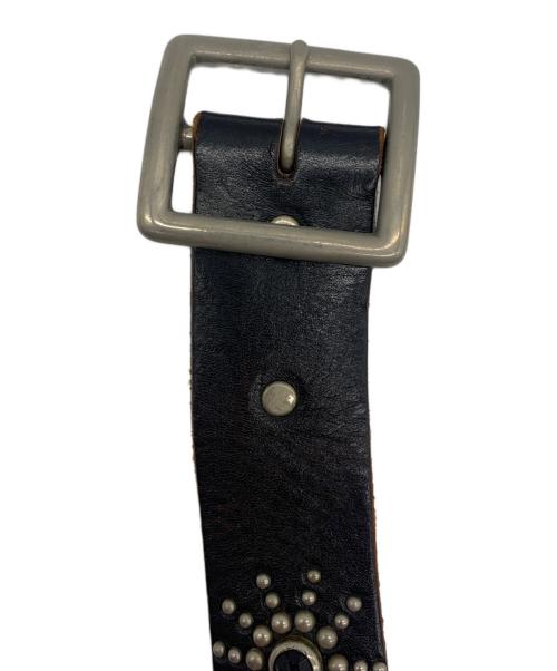 Hollywood Trading Company（ハリウッドトレーディングカンパニー）Hollywood Trading Company (ハリウッドトレーディングカンパニー) オーバーレイピーナッツスタッズベルト ブラックの古着・服飾アイテム