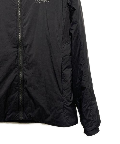 ARC'TERYX（アークテリクス）ARC'TERYX (アークテリクス) ATOM HEAVYWEIGHT HOODY ブラック サイズ:Mの古着・服飾アイテム