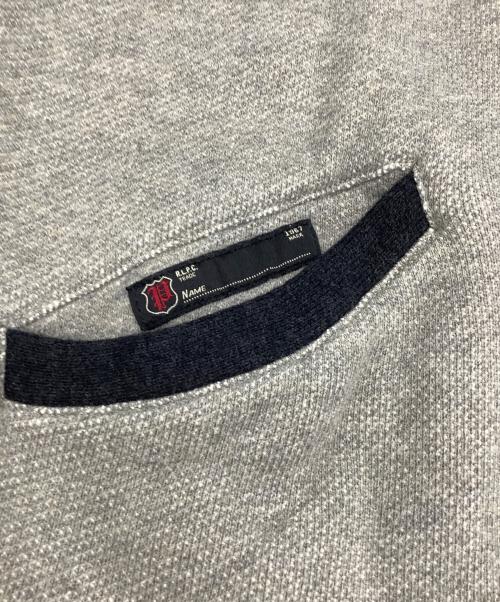 POLO RALPH LAUREN（ポロ・ラルフローレン）POLO RALPH LAUREN (ポロ・ラルフローレン) スタジャン グレー×ブラック サイズ:Mの古着・服飾アイテム