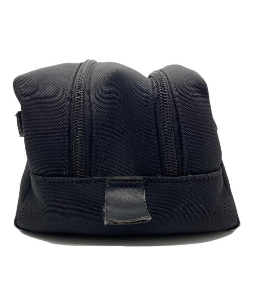 GUCCI（グッチ）GUCCI (グッチ) Clutch Bag Canvas Blackの古着・服飾アイテム