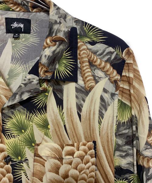 stussy（ステューシー）stussy (ステューシー) BIG FALCON アロハシャツ ブラック×ブラウン×グリーン サイズ:Mの古着・服飾アイテム