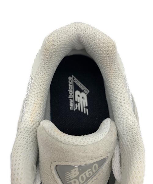 NEW BALANCE（ニューバランス）NEW BALANCE (ニューバランス) U9060UAW ホワイト サイズ:23の古着・服飾アイテム