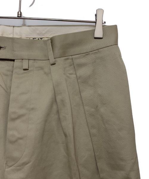 NEAT（ニート）NEAT (ニート) ツータックパンツ ベージュ サイズ:48の古着・服飾アイテム