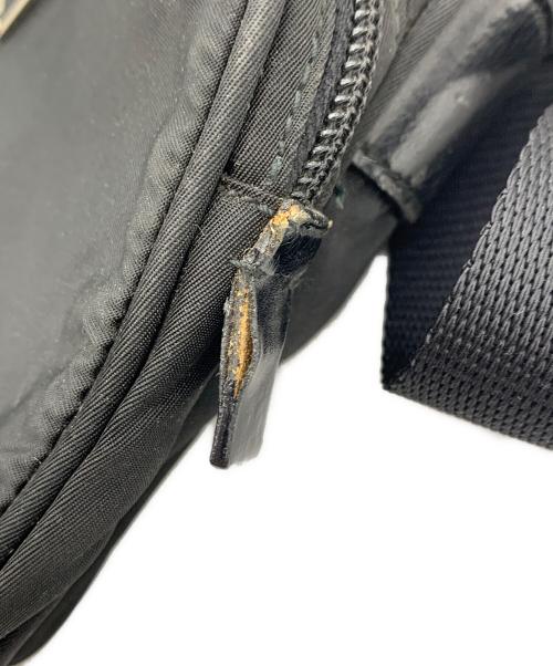 PRADA（プラダ）PRADA (プラダ) ショルダーバッグ ブラックの古着・服飾アイテム