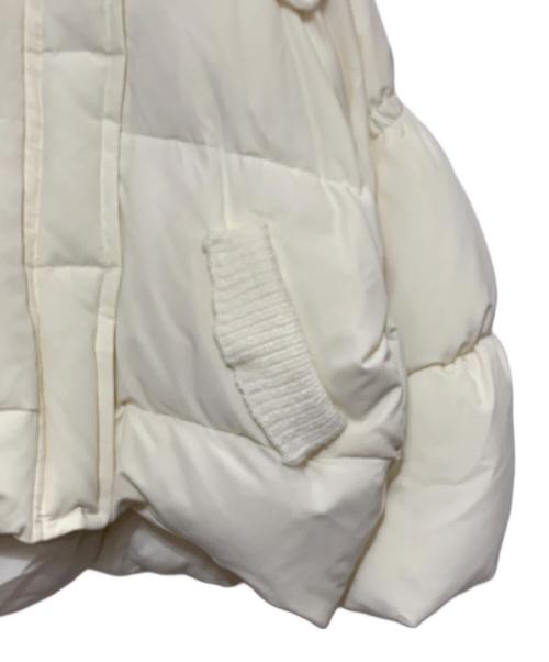 pinue（ピヌエ）PINUE (ピヌエ) ダウンジャケット ホワイト サイズ:Ｆの古着・服飾アイテム