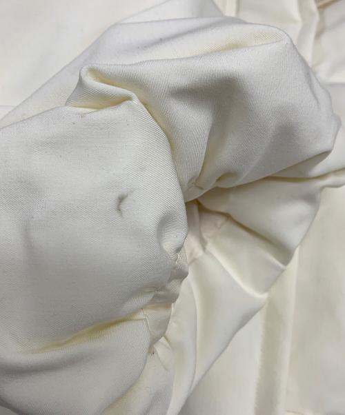 pinue（ピヌエ）PINUE (ピヌエ) ダウンジャケット ホワイト サイズ:Ｆの古着・服飾アイテム