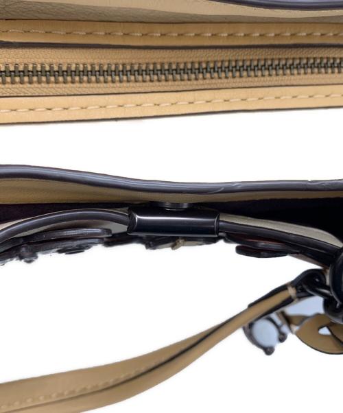 COACH（コーチ）COACH (コーチ) ドリーマーウィズバタフライバッグ ベージュ×ブラウン×ピンクの古着・服飾アイテム