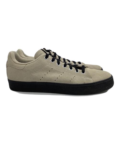 adidas（アディダス）adidas (アディダス) スニーカー ベージュ サイズ:27の古着・服飾アイテム