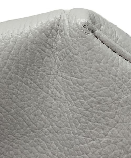 YOUNG & OLSEN The DRYGOODS STORE（ヤングアンドオルセン ザ ドライグッズストア）YOUNG & OLSEN The DRYGOODS STORE (ヤングアンドオルセン ザ ドライグッズストア) EMBOSSED LEATHER HAVERSACK アイボリー 未使用品の古着・服飾アイテム