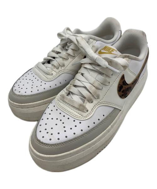 NIKE（ナイキ）NIKE (ナイキ) スニーカー ホワイト サイズ:24.5の古着・服飾アイテム