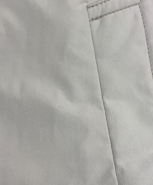 BURBERRY LONDON（バーバリーロンドン）BURBERRY LONDON (バーバリーロンドン) ダウンジャケット ホワイト サイズ:Mの古着・服飾アイテム