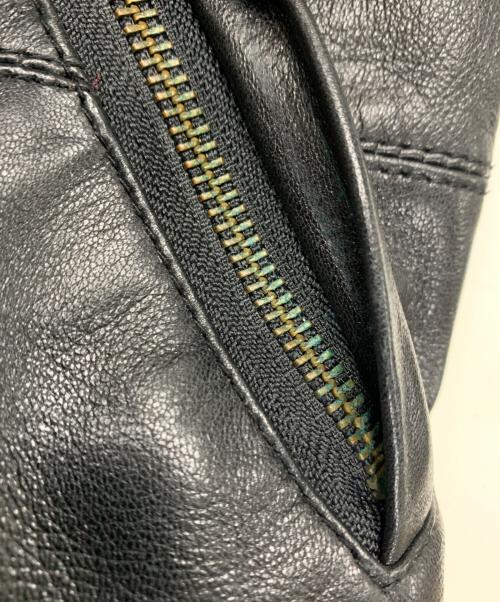 BURBERRY BLUE LABEL（バーバリーロンドンブルーレーベル）BURBERRY BLUE LABEL (バーバリーロンドンブルーレーベル) ラムレザージャケット ブラック サイズ:385の古着・服飾アイテム