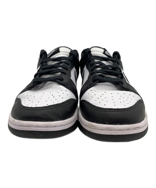 NIKE（ナイキ）NIKE (ナイキ) スニーカー ホワイト×ブラック サイズ:27.5の古着・服飾アイテム