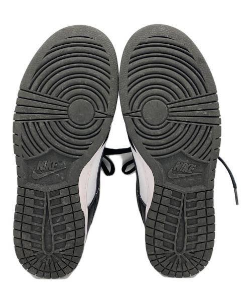 NIKE（ナイキ）NIKE (ナイキ) スニーカー ホワイト×ブラック サイズ:27.5の古着・服飾アイテム