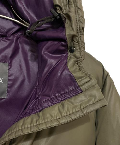 DUVETICA（デュベティカ）DUVETICA (デュベティカ) ダウンコート オリーブ サイズ:40の古着・服飾アイテム