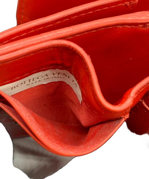 BOTTEGA VENETA（ボッテガベネタ）BOTTEGA VENETA (ボッテガベネタ) イントレチャート コンパクトウォレット レッドの古着・服飾アイテム